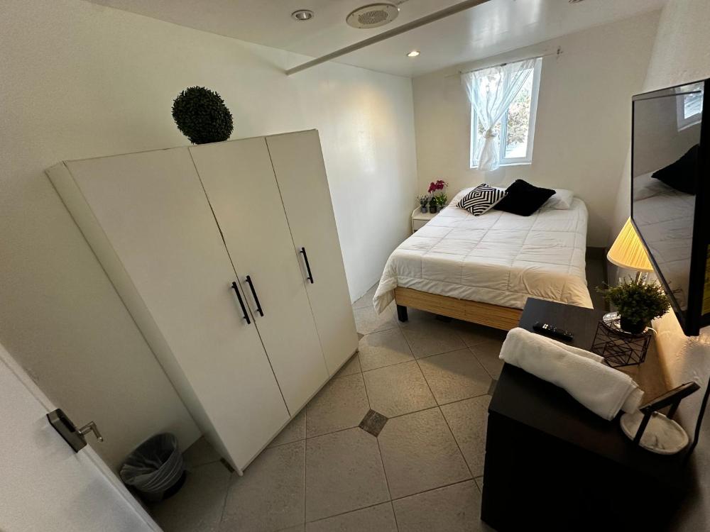 Deluxe Double Room interior